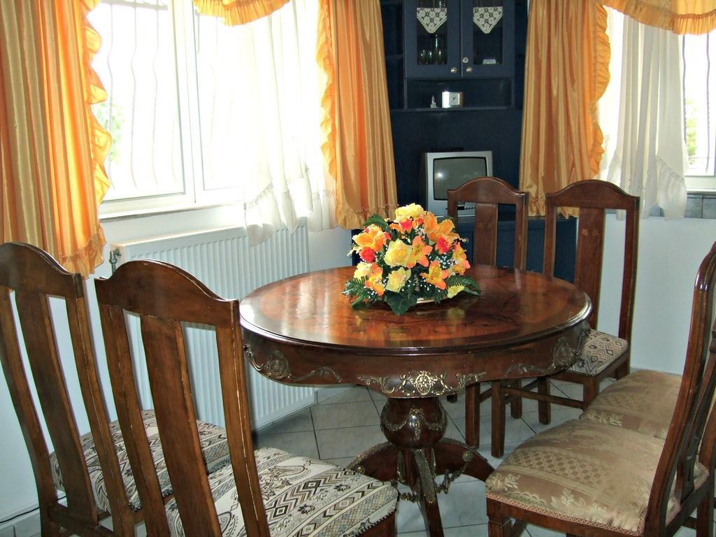 Kristallia Rooms Монастираки Екстериор снимка