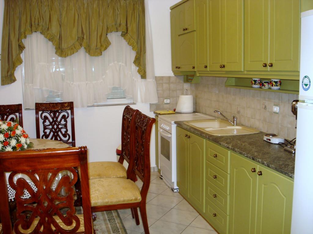 Kristallia Rooms Монастираки Екстериор снимка